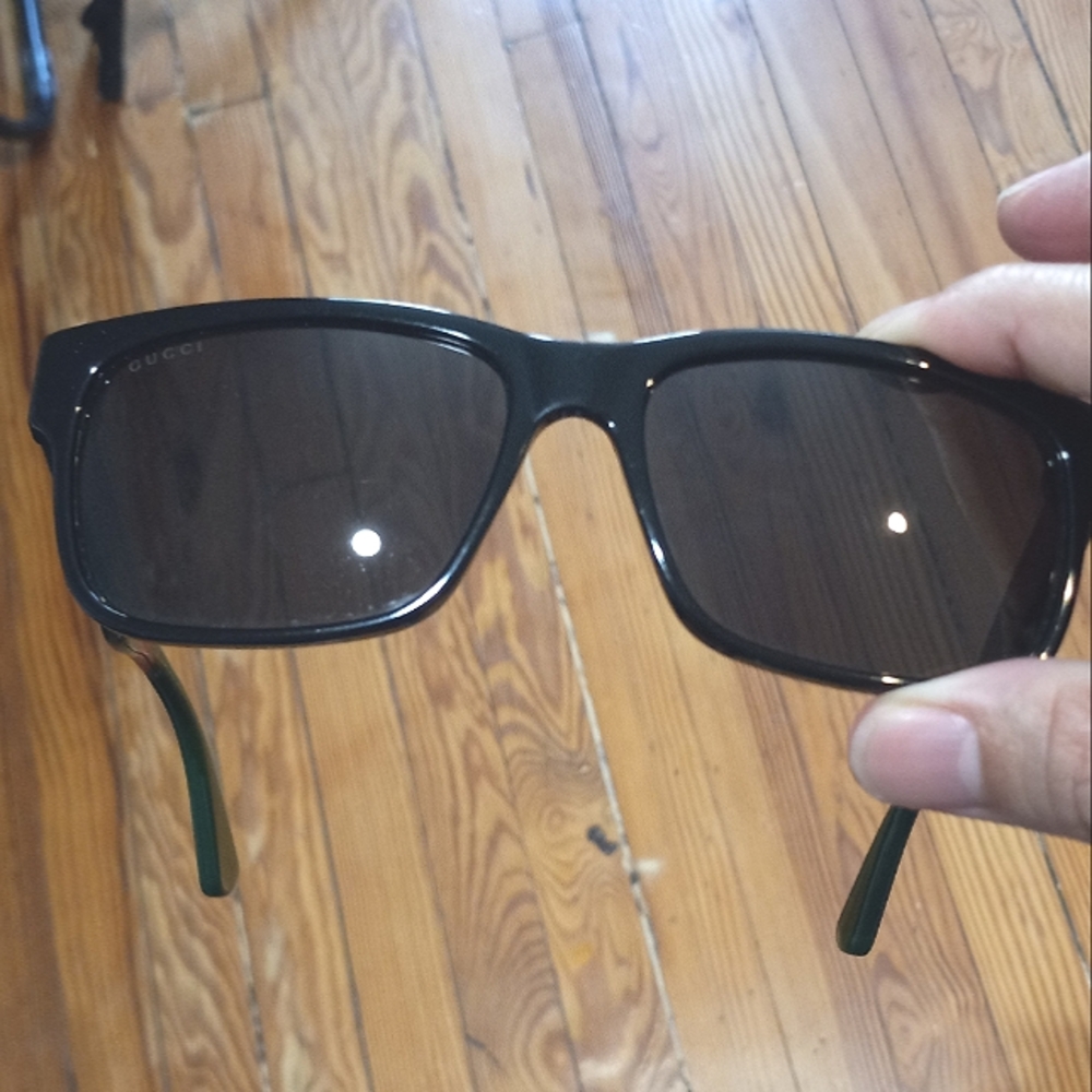 Gucci sunglasses bought on Poshmark and now being sold on Poshmark - Picture 11 of 11